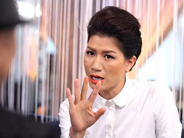 Dư luận phản ứng dữ dội với hành vi “khó đỡ” của cựu người mẫu Trang Trần ảnh 1