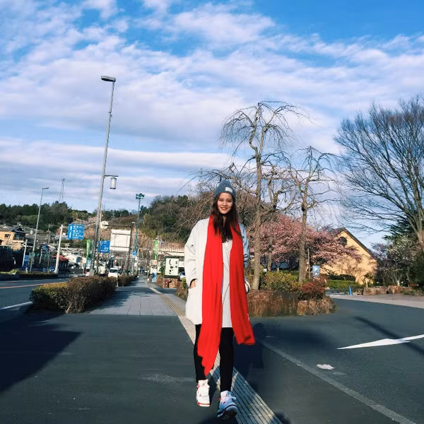 Quán quân Hương Ly lần đầu "mang chuông đi đánh xứ người" ảnh 6