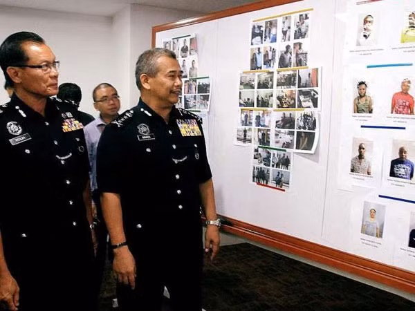 Malaysia thiệt hại 252 triệu USD vì lừa đảo trực tuyến ảnh 1