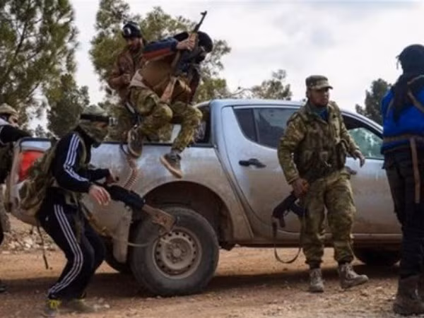 Lục đục giữa các nhóm khủng bố tại bắc Syria ảnh 1