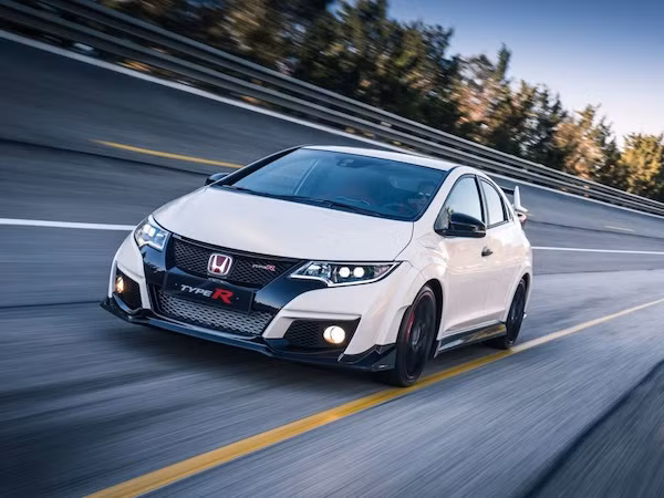 Honda Civic Type R 2015: Kiểu dáng thể thao, động cơ mạnh mẽ ảnh 1