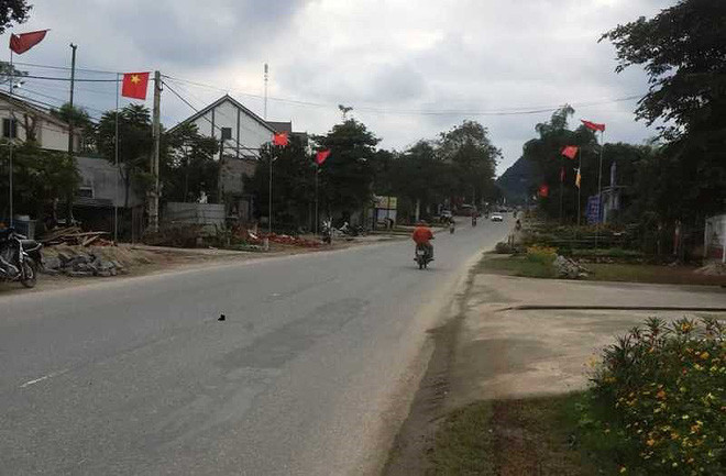 Truy tìm chiếc xe ô tô gây tai nạn chết người rồi bỏ trốn ảnh 1