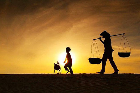 Mẹ và con trai ảnh 1