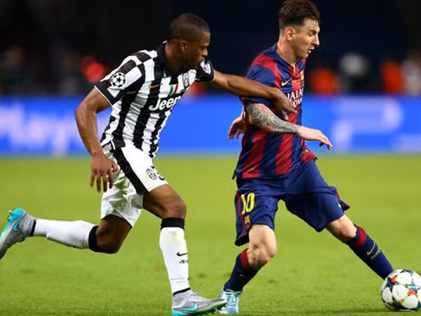 Người hâm mộ Việt Nam chưa biết xem Champions League ở đâu ảnh 1