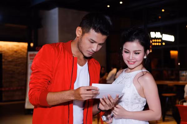 "Trốn" đoàn phim, Anh Tài dự sự kiện cùng Janny Thủy Trần ảnh 5 "Trốn" đoàn phim, Anh Tài dự sự kiện cùng Janny Thủy Trần ảnh 5