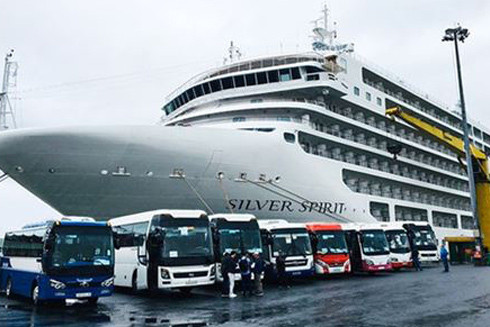 Việt Nam tổng lực chống "giặc" Covid-19 ảnh 1