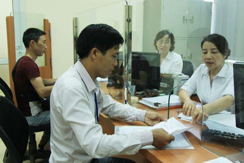 Sự lãnh đạo tập thể là cơ chế quan trọng nhất để kiểm soát quyền lực ảnh 1