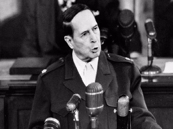 Nhận Bản thừa nhận việc giải phẫu sống tù binh Mỹ làm thí nghiệm y khoa ảnh 2