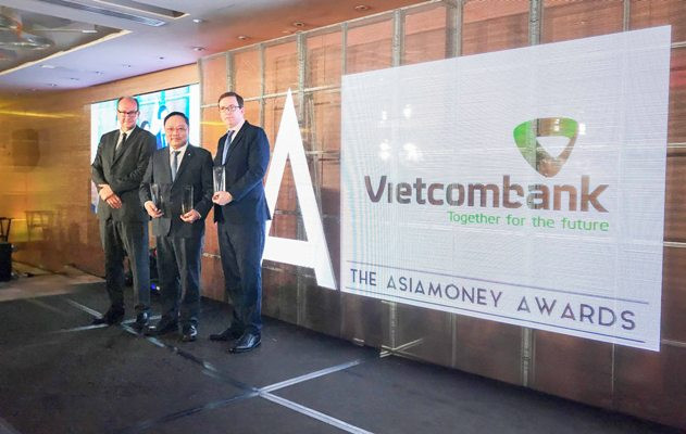 Vietcombank nhận loạt giải thưởng của Asiamoney ảnh 1