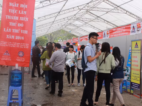 Gần 3.500 chỉ tiêu tuyển dụng việc làm cho thanh niên ảnh 2