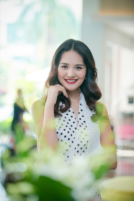 Ngắm vẻ đẹp rạng ngời của Hoa hậu đẹp nhất châu Á Hương Giang ảnh 6