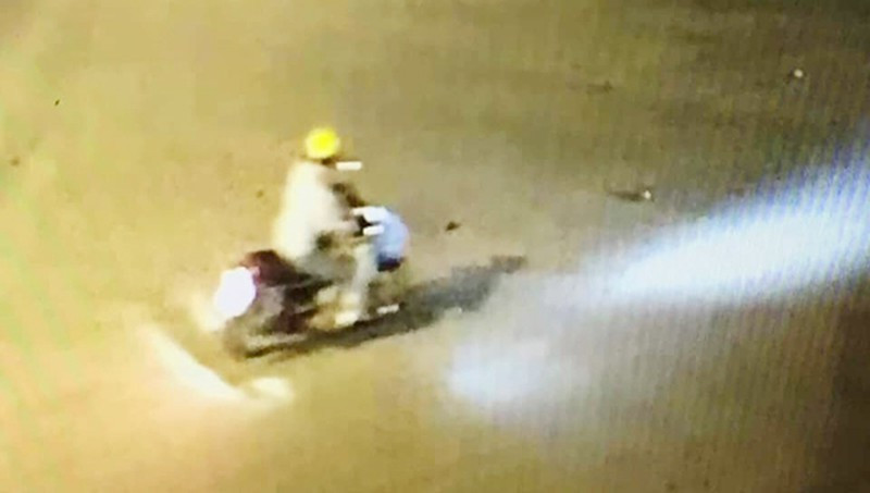 Nghi phạm sát hại bảo vệ Bảo hiểm xã hội Quỳnh Lưu xuất hiện ở bến xe Nước Ngầm ảnh 2 Nghi phạm sát hại bảo vệ Bảo hiểm xã hội Quỳnh Lưu xuất hiện ở bến xe Nước Ngầm ảnh 2