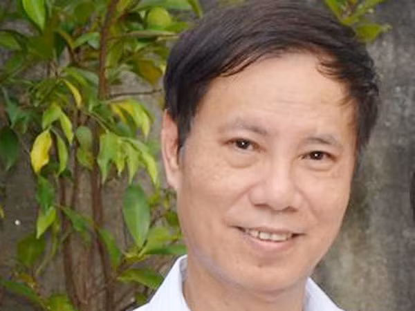 Viết thật về đời lính chiến ảnh 1