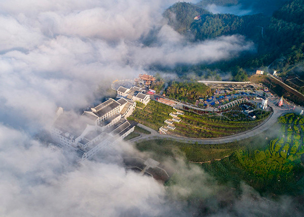 Đón đông giữa mùa hè - "Điều không tưởng" chỉ có tại Fansipan ảnh 1