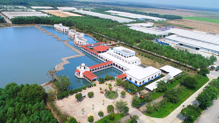 Vinamilk đứng đầu ở cả sữa nước và sữa bột trẻ em tại Việt Nam ảnh 6