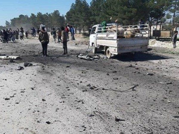 Syria: Đánh bom liều chết nhằm vào đoàn xe quân đội Mỹ, 8 người thiệt mạng ảnh 1