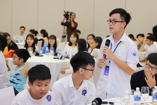 Nữ sinh Hà Nội giành giải nhất cuộc thi viết luận bằng tiếng Anh Write4Change ảnh 10