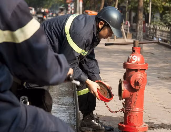 Đưa vào sử dụng 500 trụ nước cứu hỏa ảnh 1