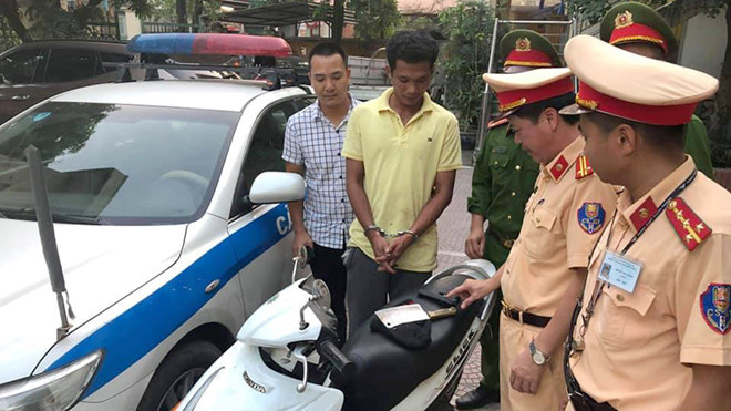 Bài 2: Cần nghiêm trị những hành vi côn đồ xuất phát từ… lỗi vi phạm giao thông ảnh 2