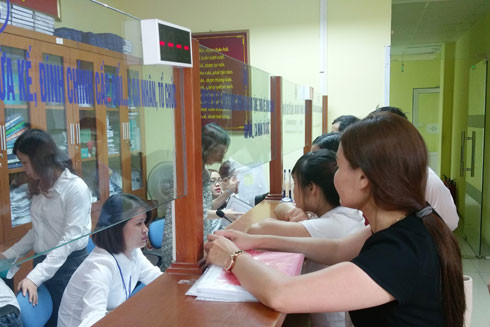 Quy rõ trách nhiệm quận, huyện trong việc chậm trễ cấp "sổ đỏ" ảnh 1