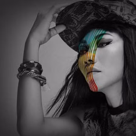 Ca sĩ Trần Thu Hà: "Khùng" nhưng "khôn"! ảnh 2