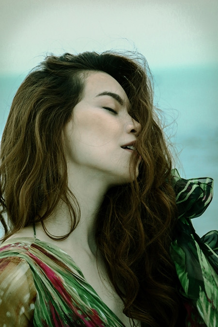 Hồ Ngọc Hà quyến rũ và cực chất trong thiên nhiên hoang sơ ảnh 6