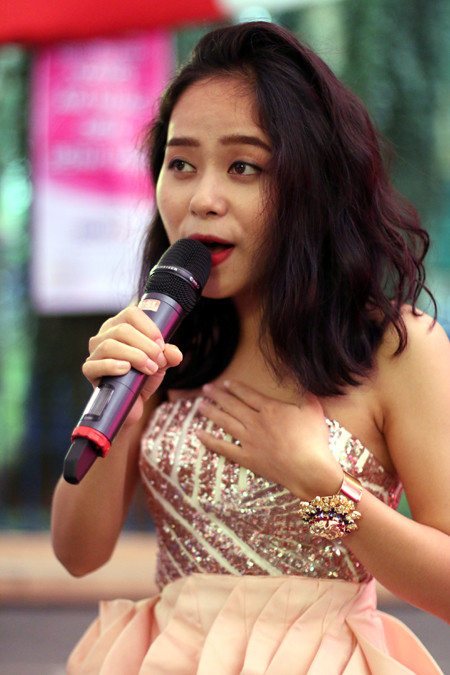 Hoàng Quyên Idol: "Âm nhạc là liều thuốc của tâm hồn" ảnh 4