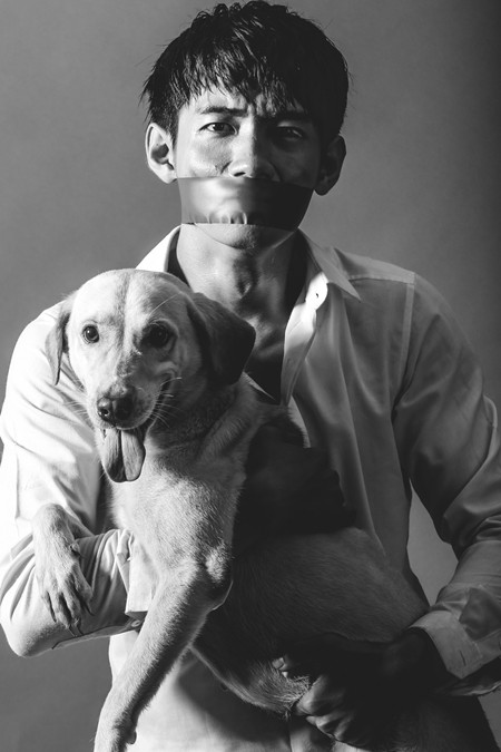 Quang Đăng kêu gọi ngừng ngược đãi loài chó qua hình ảnh ảnh 5 Quang Đăng kêu gọi ngừng ngược đãi loài chó qua hình ảnh ảnh 5