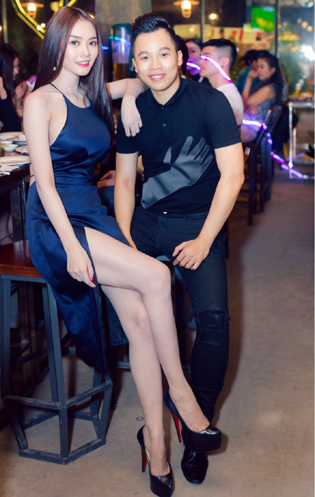 “Soi” phong cách thời trang ấn tượng của “ông trùm chân dài” Vũ Khắc Tiệp ảnh 6