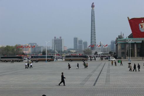 Sau lễ duyệt binh, quảng trường trở nên yên bình