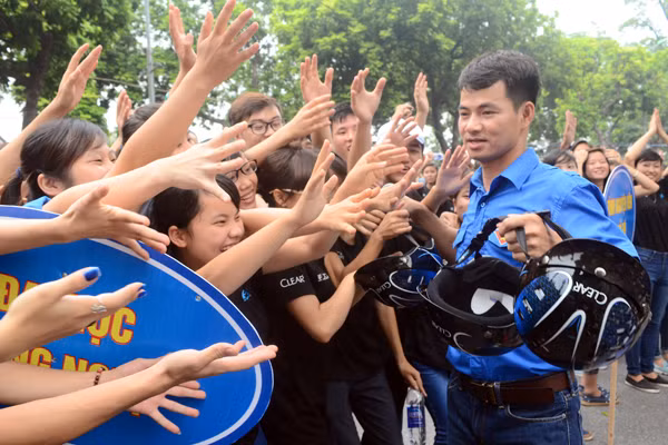 Đội mũ bảo hiểm đạt chuẩn - Về nhà an toàn ảnh 4