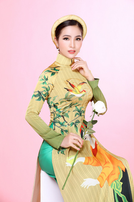 Hoa hậu Dương Kim Ánh lần đầu hát mở màn chương trình phát sóng trực tiếp ảnh 3 Hoa hậu Dương Kim Ánh lần đầu hát mở màn chương trình phát sóng trực tiếp ảnh 3