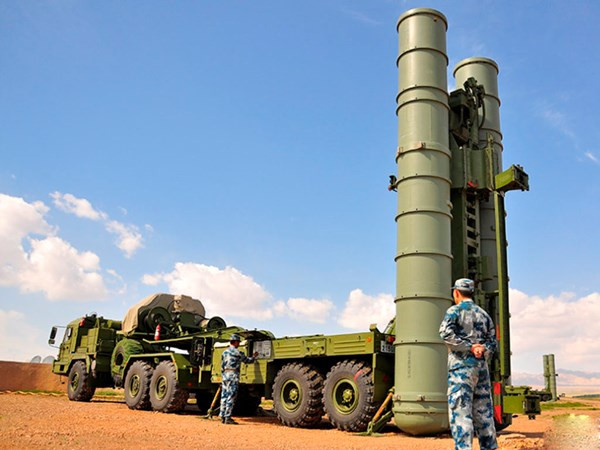 Toàn hệ thống S-300 được Nga triển khai ở Syria sẵn sàng hoạt động ảnh 1