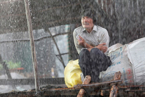 NSƯT Công Ninh: Chui gầm cầu, dầm mưa, phơi nắng, bị đánh lên bờ xuống ruộng ảnh 2