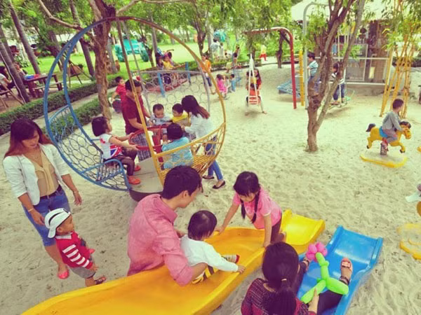 Đừng "đánh cắp" mùa hè của trẻ em! ảnh 1