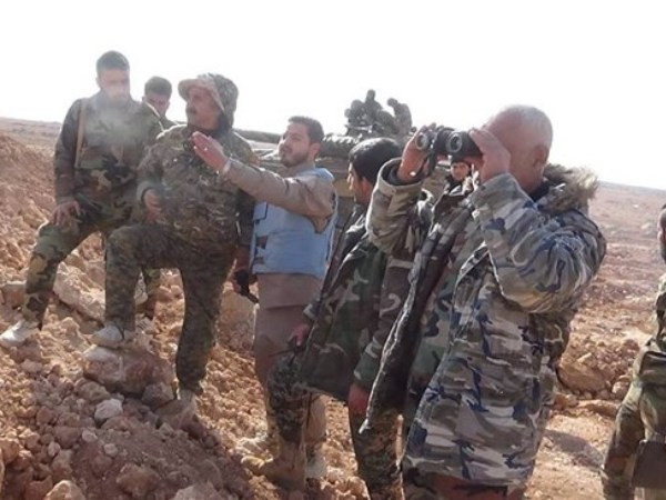 SAA chuẩn bị chuyển hướng tấn công sang hai mặt trận quan trọng cách xa Damascus ảnh 1