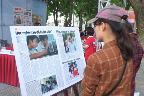 Giáo dục đại học: Thành lập ồ ạt rồi lại sáp nhập, giải thể ảnh 2