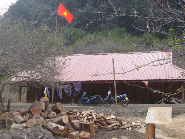 Bản Mông vui đón Tết ảnh 2