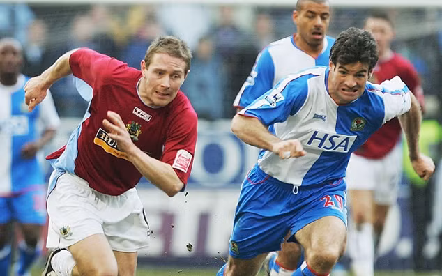 20 trận derby khốc liệt nhất bóng đá Anh ảnh 12