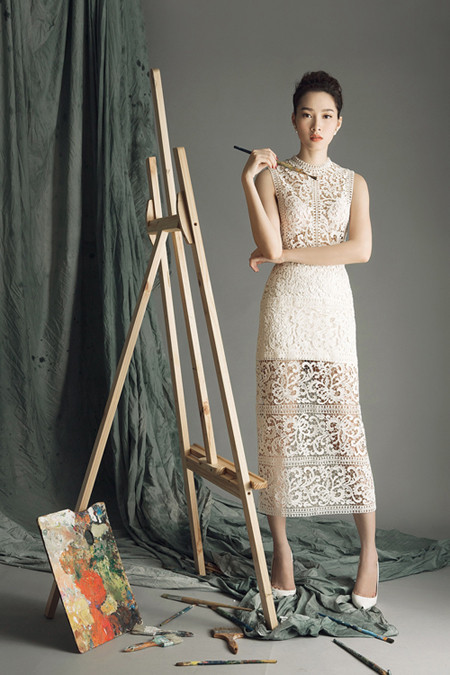 Hoa hậu Đặng Thu Thảo cuốn hút với phong cách gợi cảm ảnh 4