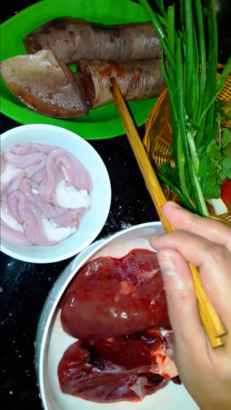 Về xứ Nghệ thưởng thức xáo lòng ảnh 1