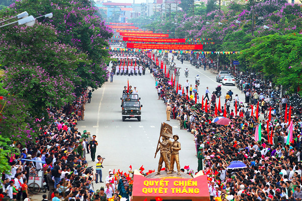 Triển lãm ảnh "Dấu ấn" ảnh 1 Triển lãm ảnh "Dấu ấn" ảnh 1