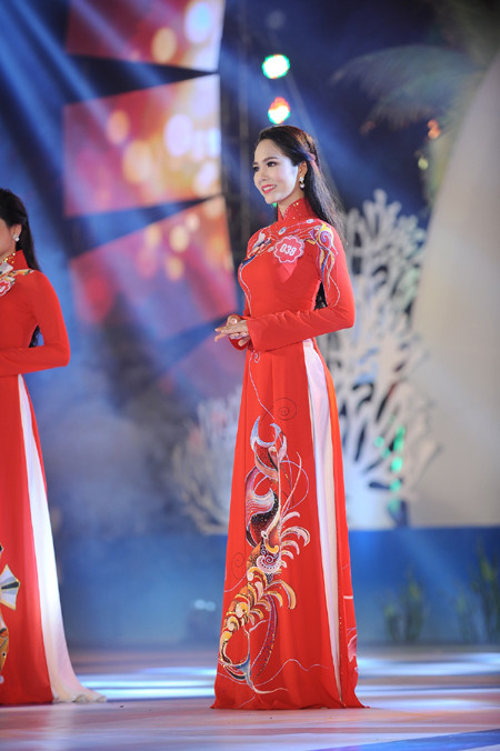 Nhan sắc rạng ngời của Người đẹp Áo dài Hoa hậu Biển Việt Nam 2016 ảnh 6 Nhan sắc rạng ngời của Người đẹp Áo dài Hoa hậu Biển Việt Nam 2016 ảnh 6