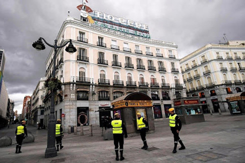 Các quốc gia đưa ra quy định nghiêm ngặt để phòng, chống dịch Covid-19 ảnh 1