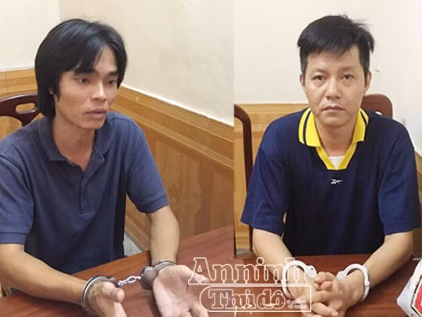 Di lý 2 đối tượng truy nã về Hà Nội kịp thời tham gia bầu cử ảnh 1