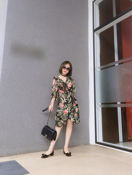 Hương Tràm gây ấn tượng với street style sang chảnh ảnh 2