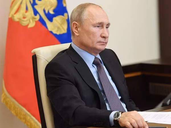 Tổng thống Putin: Nga sẽ có phương tiện để chống lại vũ khí siêu thanh ảnh 1