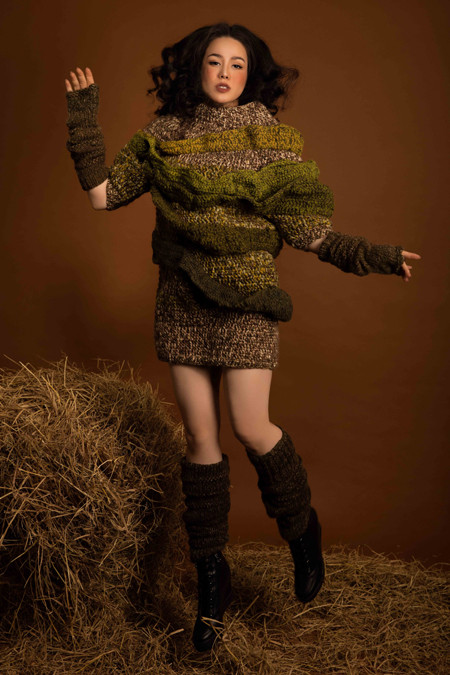 Nhật Kim Anh đẹp lạ chào năm mới ảnh 5