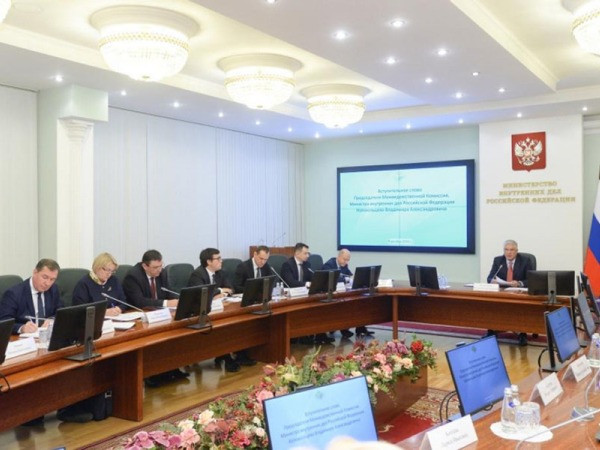 Nga trao quyền công dân cho 125.000 người ở miền Đông Ukraine ảnh 1