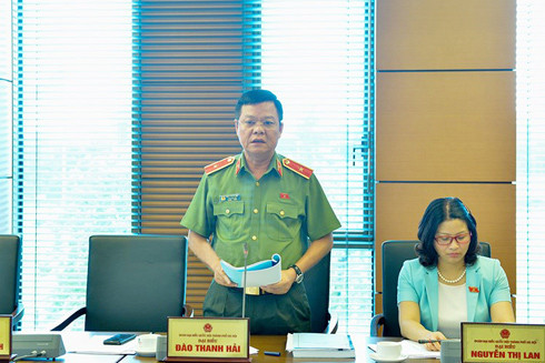 Đặt lợi ích và sự an toàn của mọi người dân lên trên hết ảnh 1